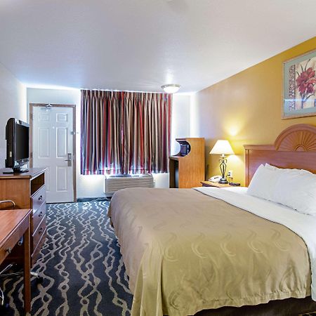 Quality Inn Huron Exterior foto