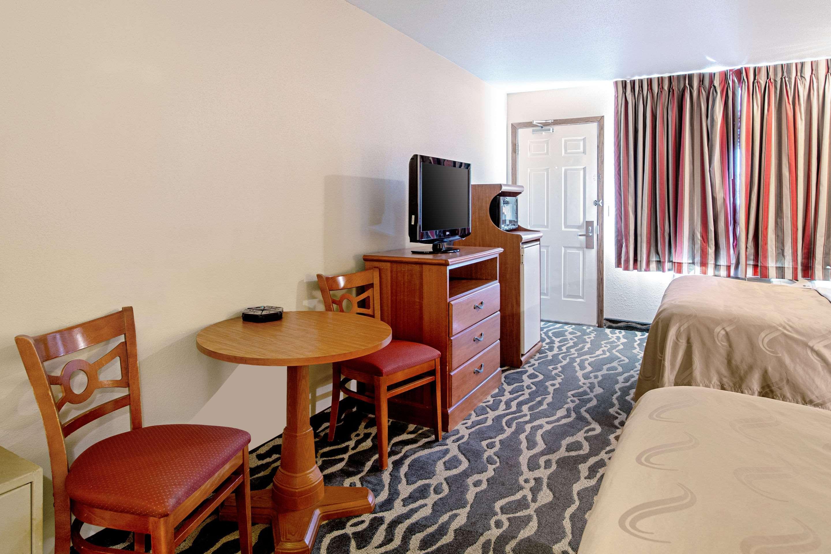 Quality Inn Huron Exterior foto
