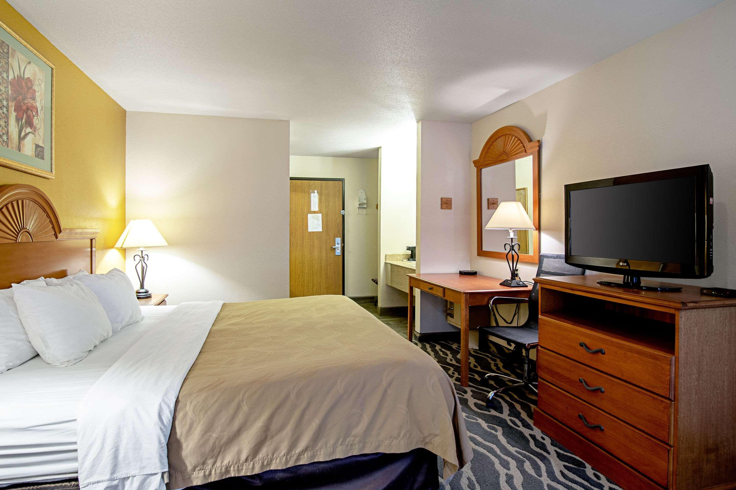 Quality Inn Huron Exterior foto